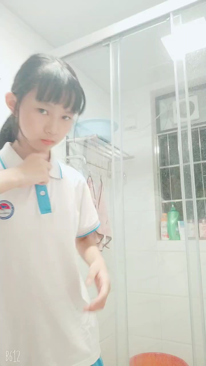 全裸呦呦视频