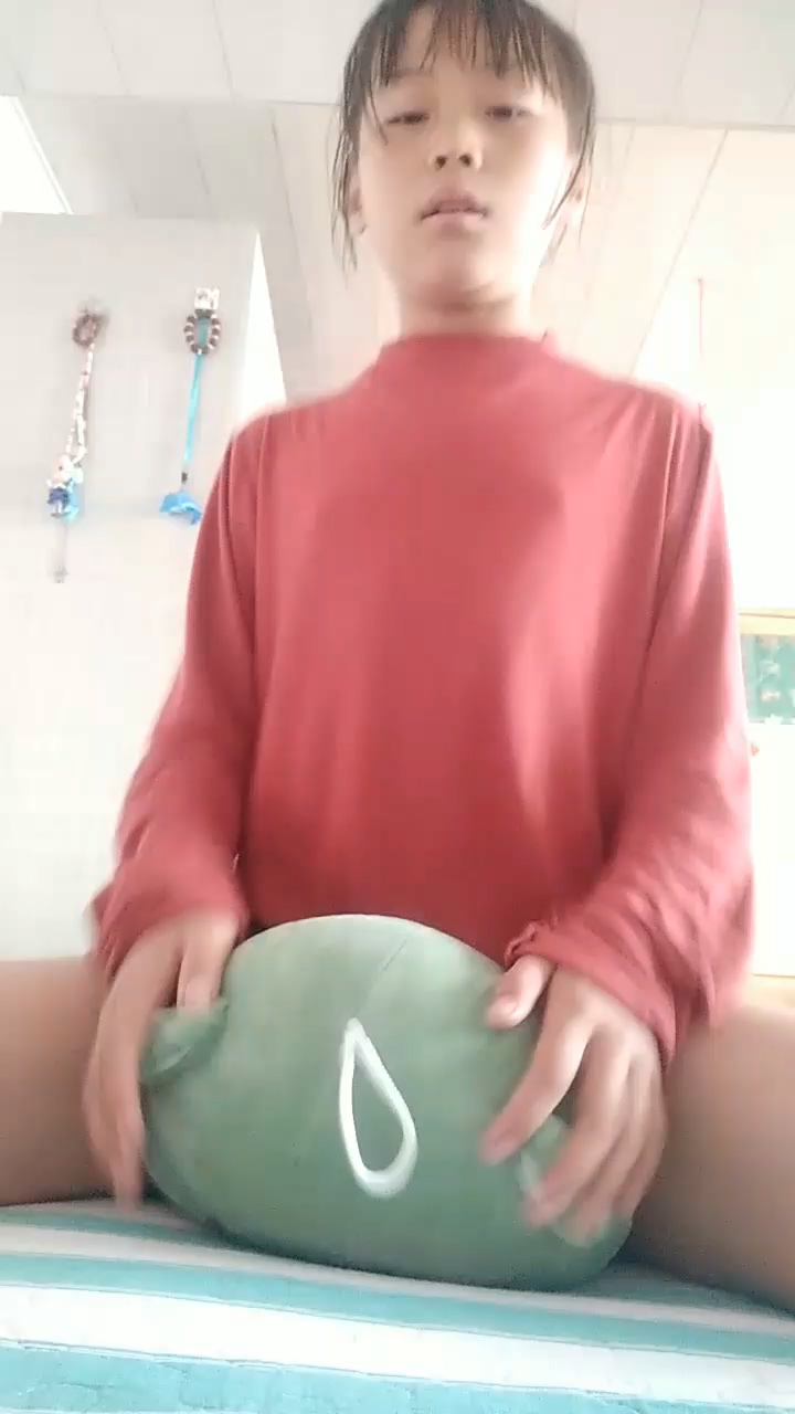 全裸呦呦视频