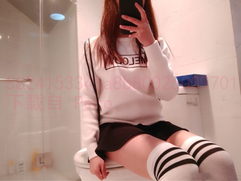 福利姬云宝宝er 一名路过小学生 美厨娘系列会员视图【43P/65.7M】