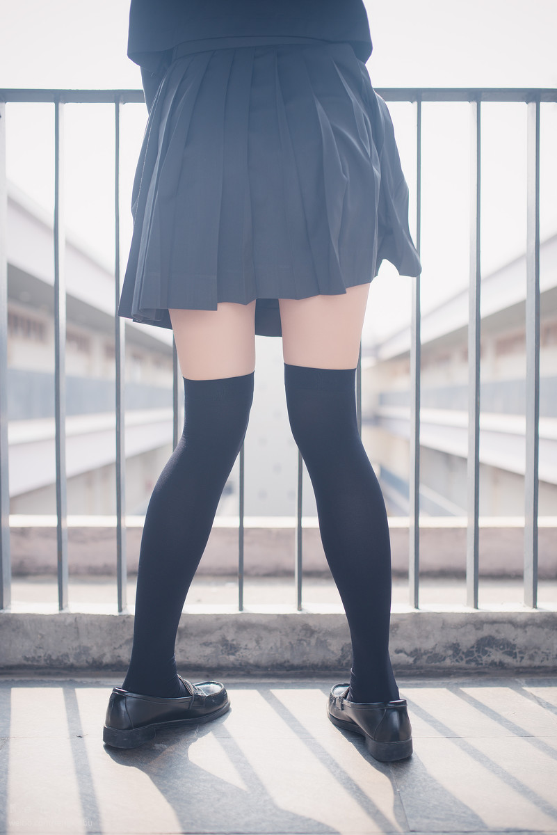 少女JK制服绝对领域【19P】
