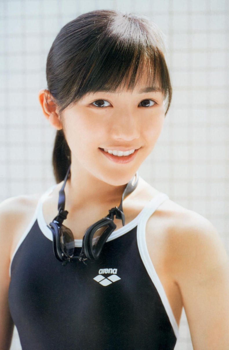 渡边麻友 日本高中制服图鉴——最后の制服【56.6M】