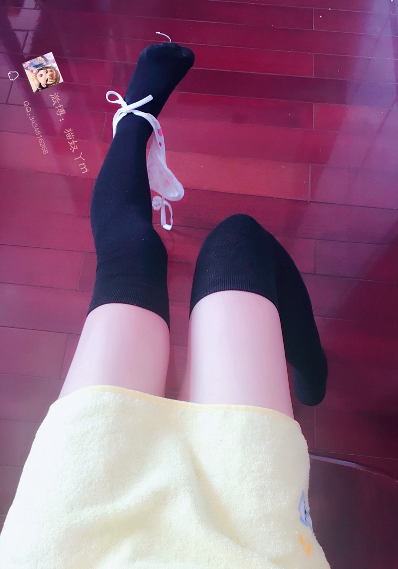 微博福利来袭，微博软妹子@猫奴丫，屌丝君最新付费VIP图包下载[119MB]