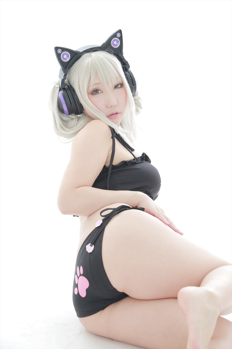 Cosplay超诱惑写真套图NEKOSAKU