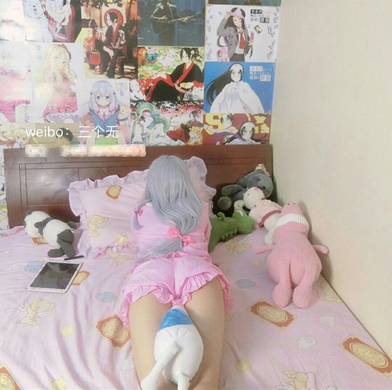 微博福利姬萝莉@三个无 你的妹妹很埃罗【49.8M】
