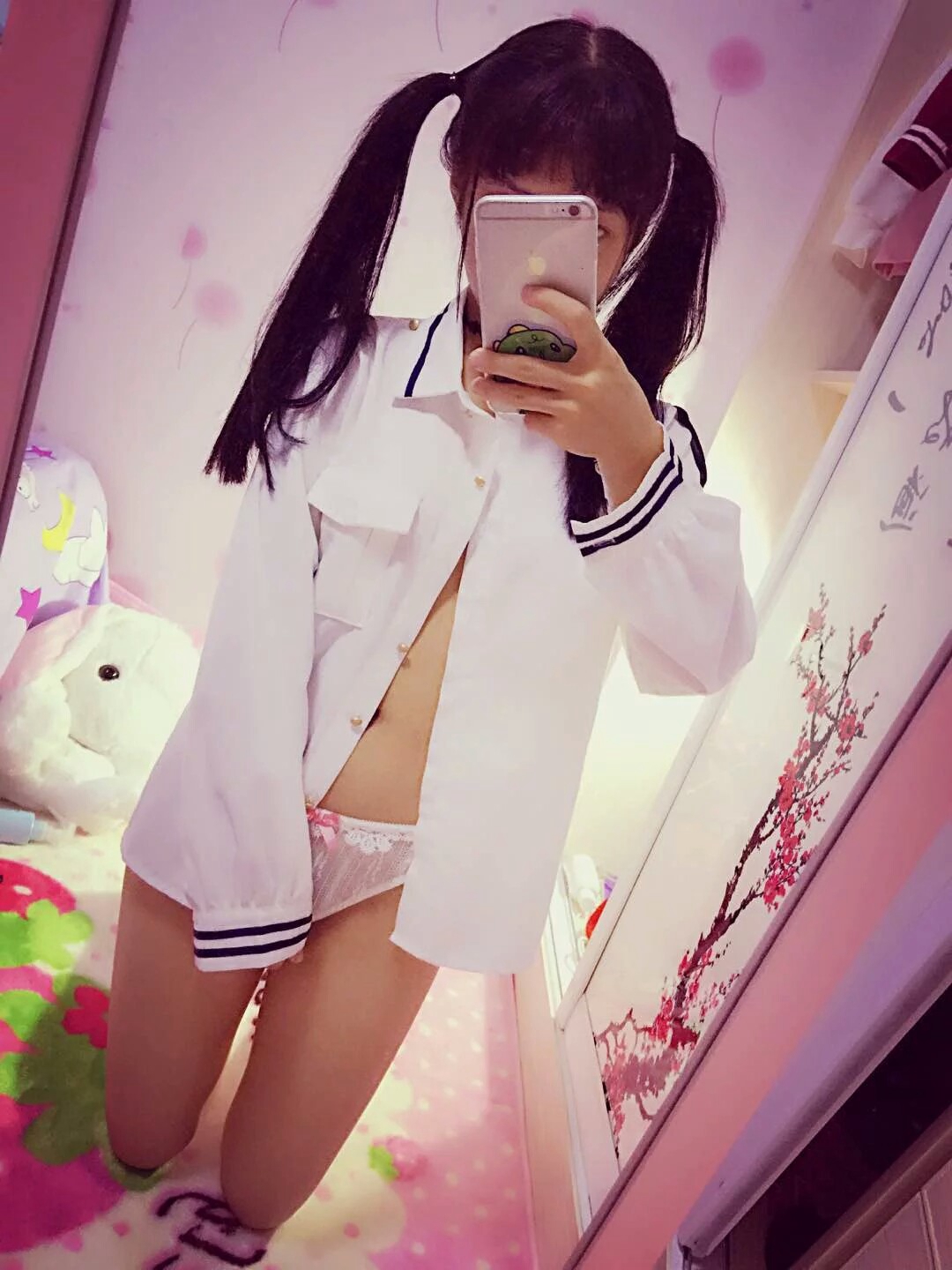 微博妹子@次元萝莉幼妹，14套全网最全最新的打包合集，次元暴走萝莉免费下载了