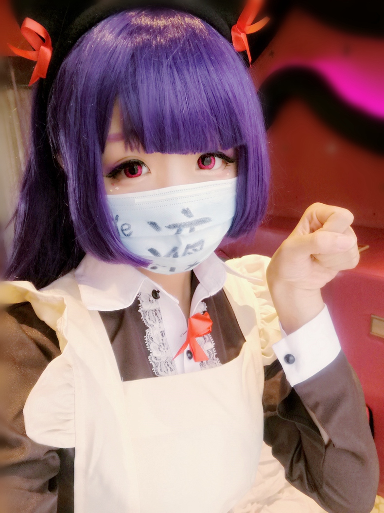双马尾萝莉@液液酱 可爱蓝白条纹& 黑猫女仆萝莉液液酱YeYe【184M】